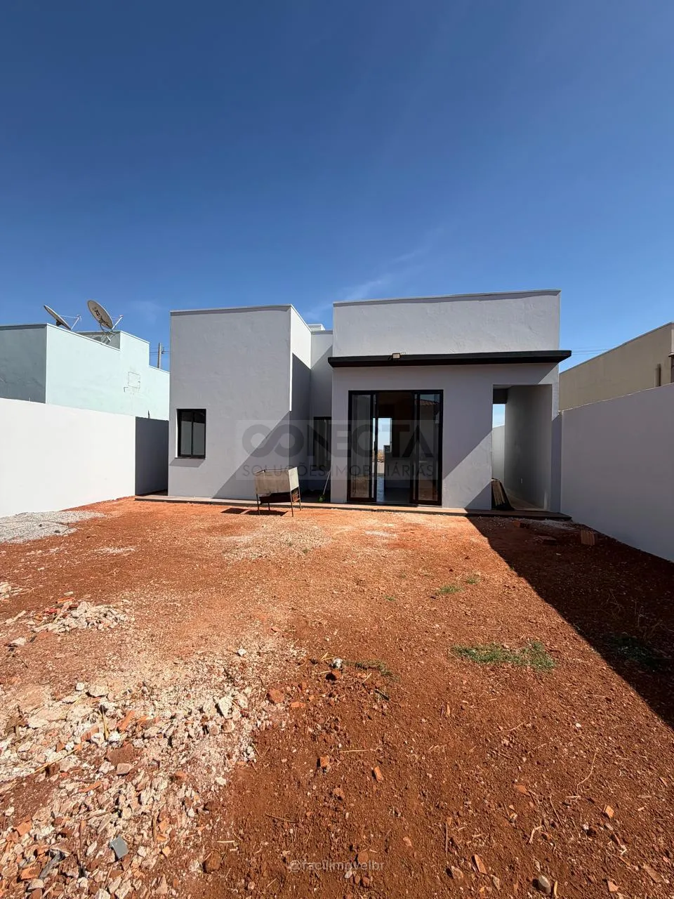 Casa á venda  com 2 quartos 1 suíte no bairro AMERICA II em Nova Mutum MT — foto 2